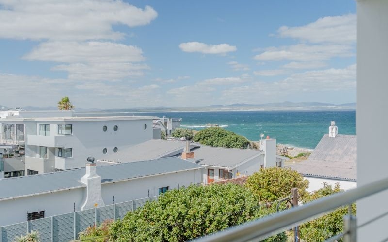 One Marine Drive Boutique Hotel